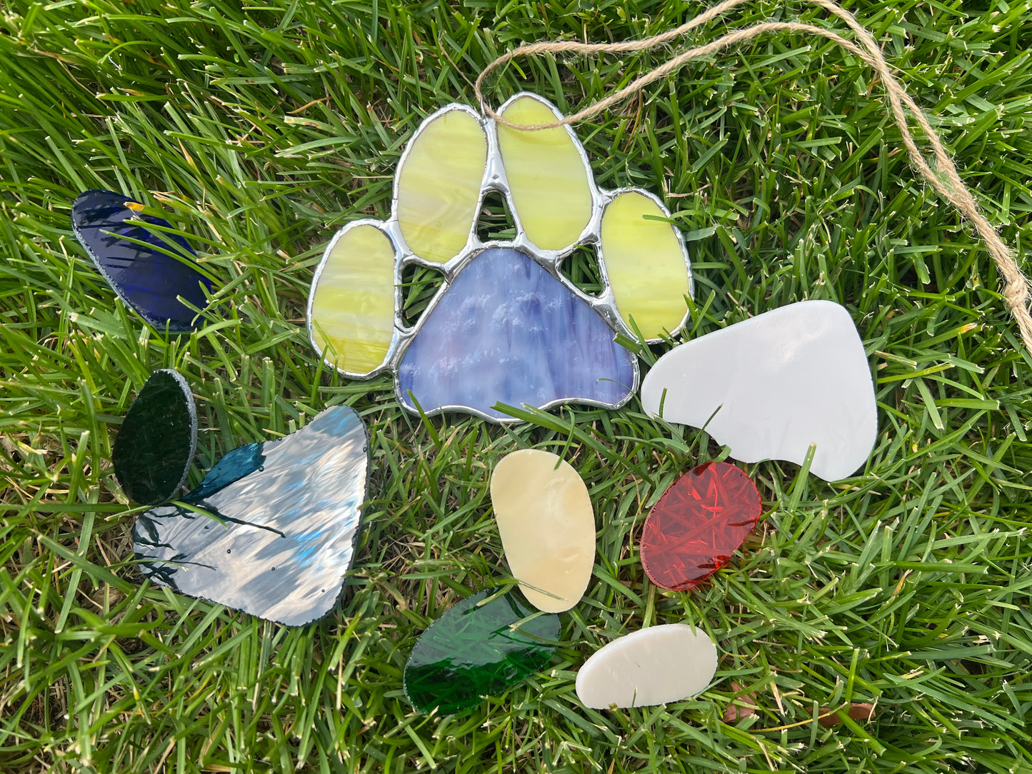 Paw Print Class @The Glassy Gardener’s Studio