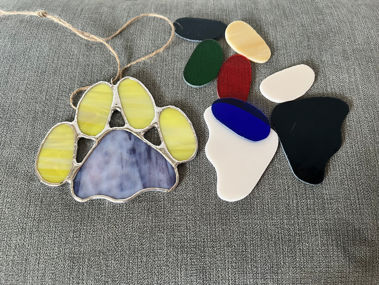 Paw Print Class @The Glassy Gardener’s Studio