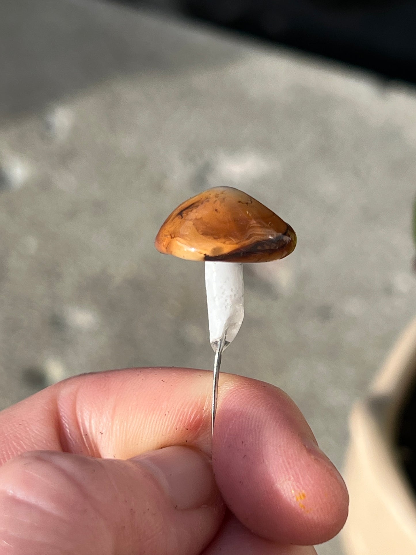 Mushroom short plant stake