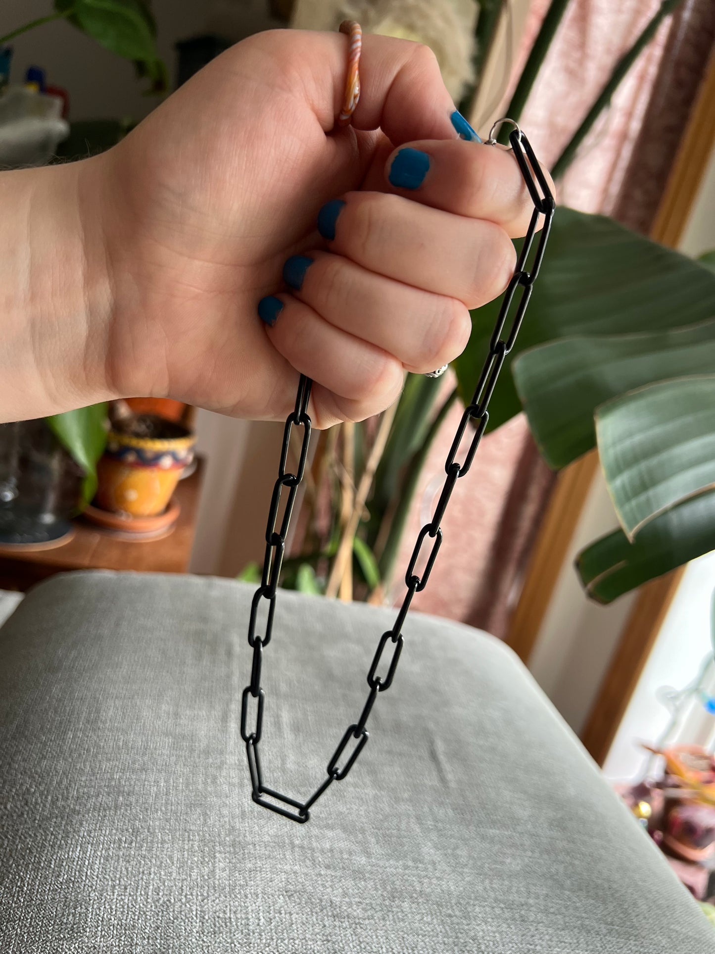 Glass chain necklace