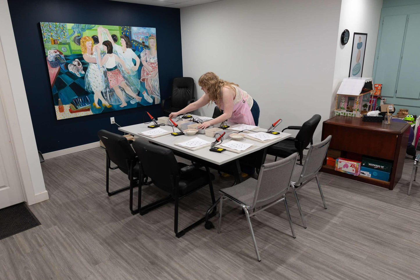 Fundraiser Pop-Up Stained Glass Flower Class at the YWCA