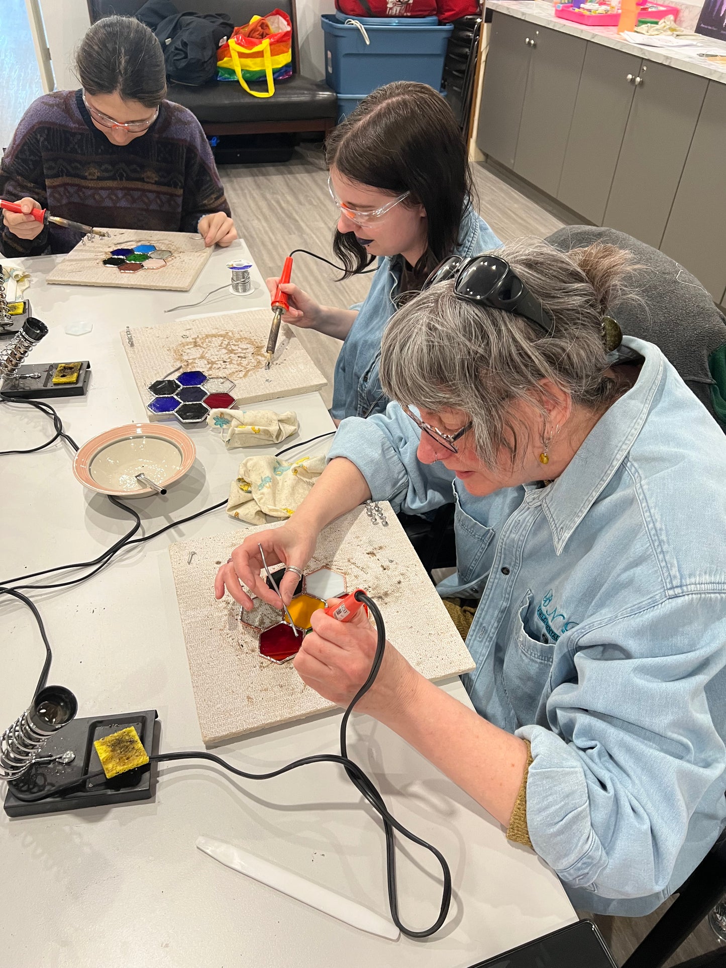 Fundraiser Pop-Up Stained Glass Flower Class at the YWCA