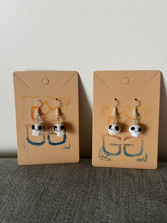 Skull earrings