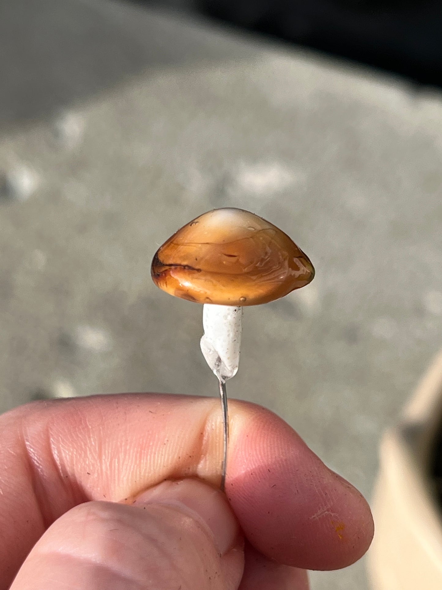 Mushroom short plant stake