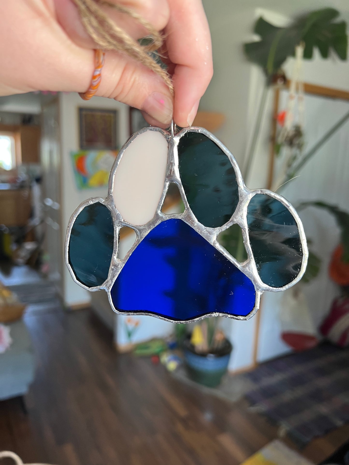 Larger Paw Print