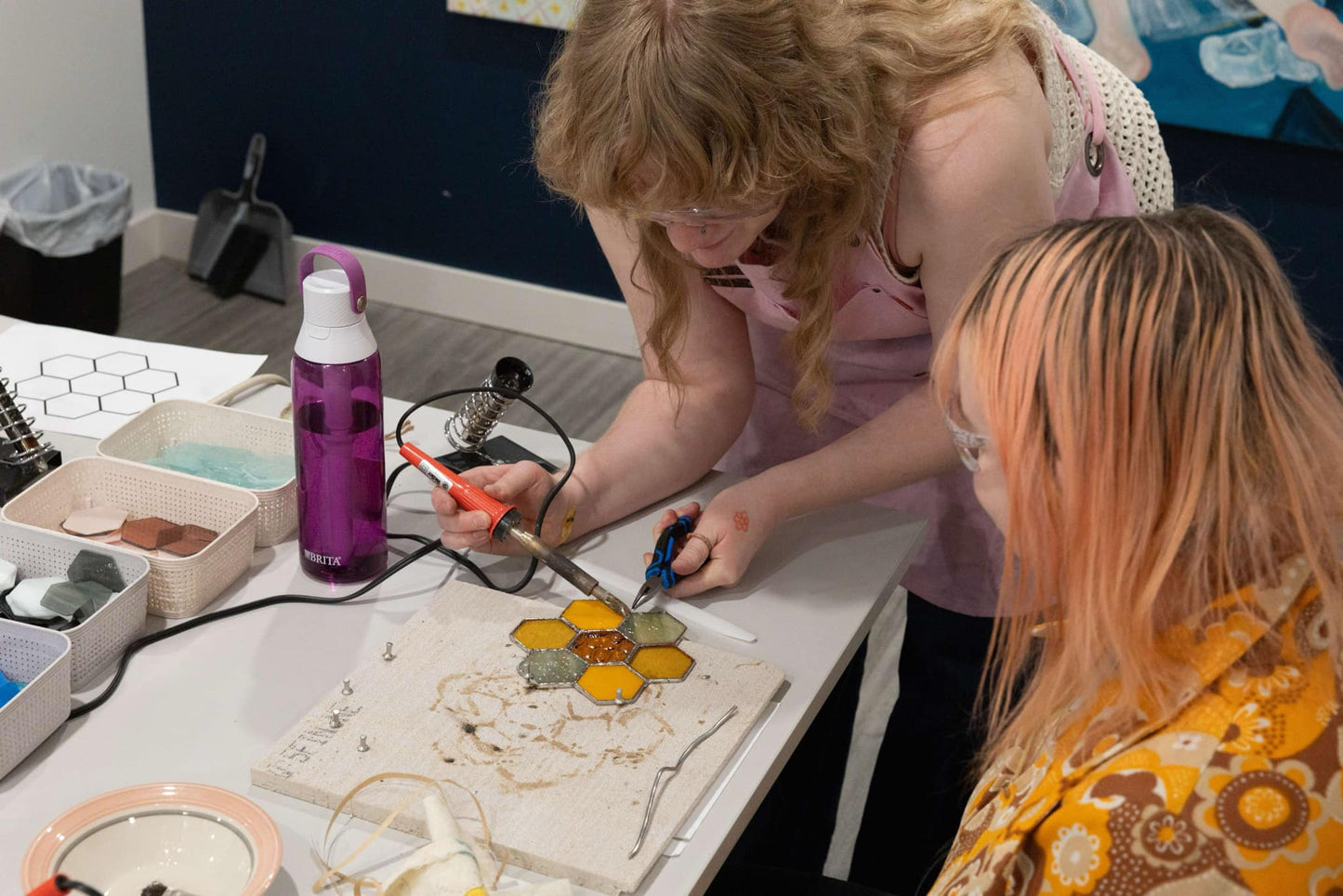 Fundraiser Pop-Up Stained Glass Flower Class at the YWCA